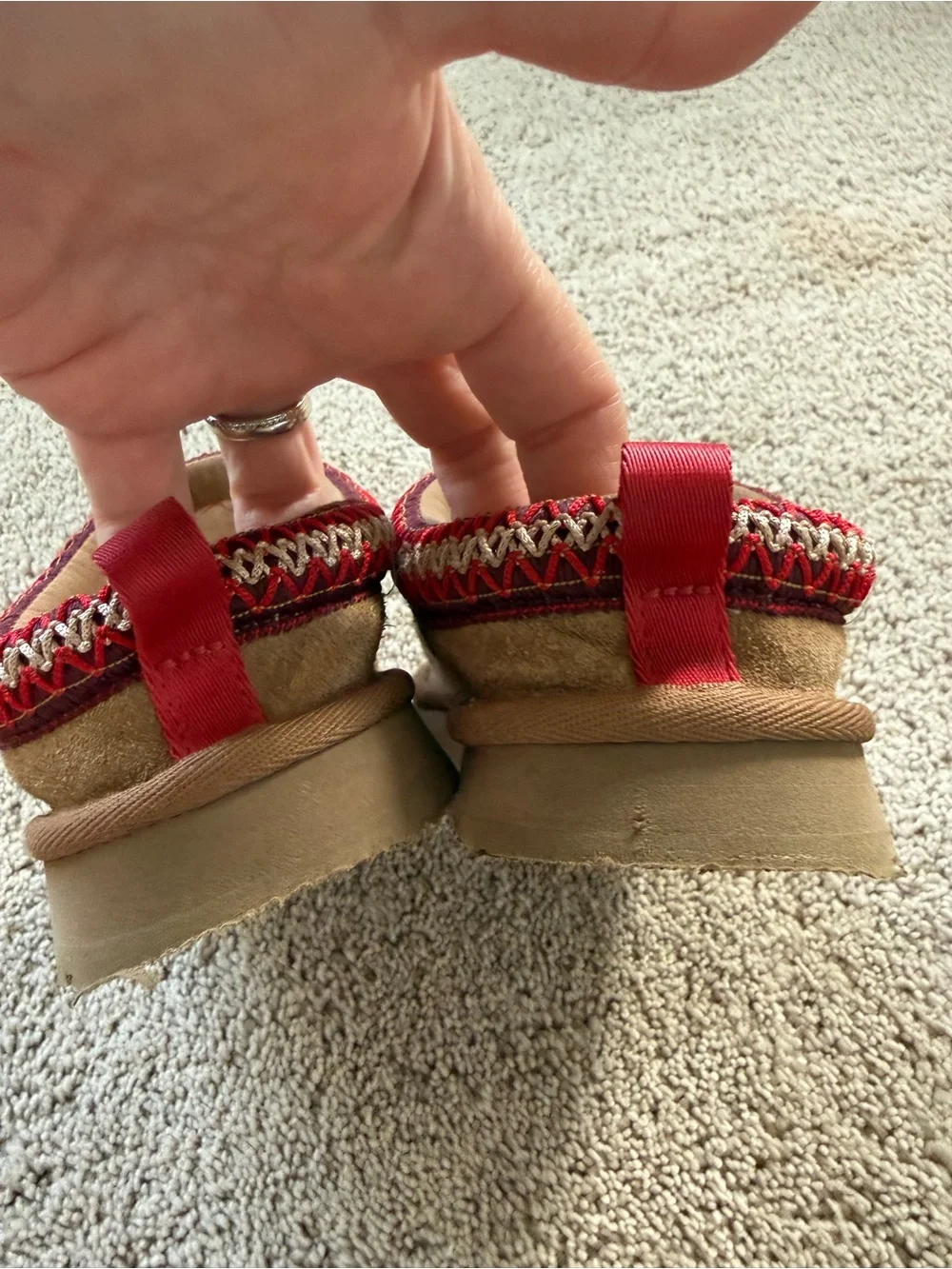 UGG Tazz Platform Slipper 2